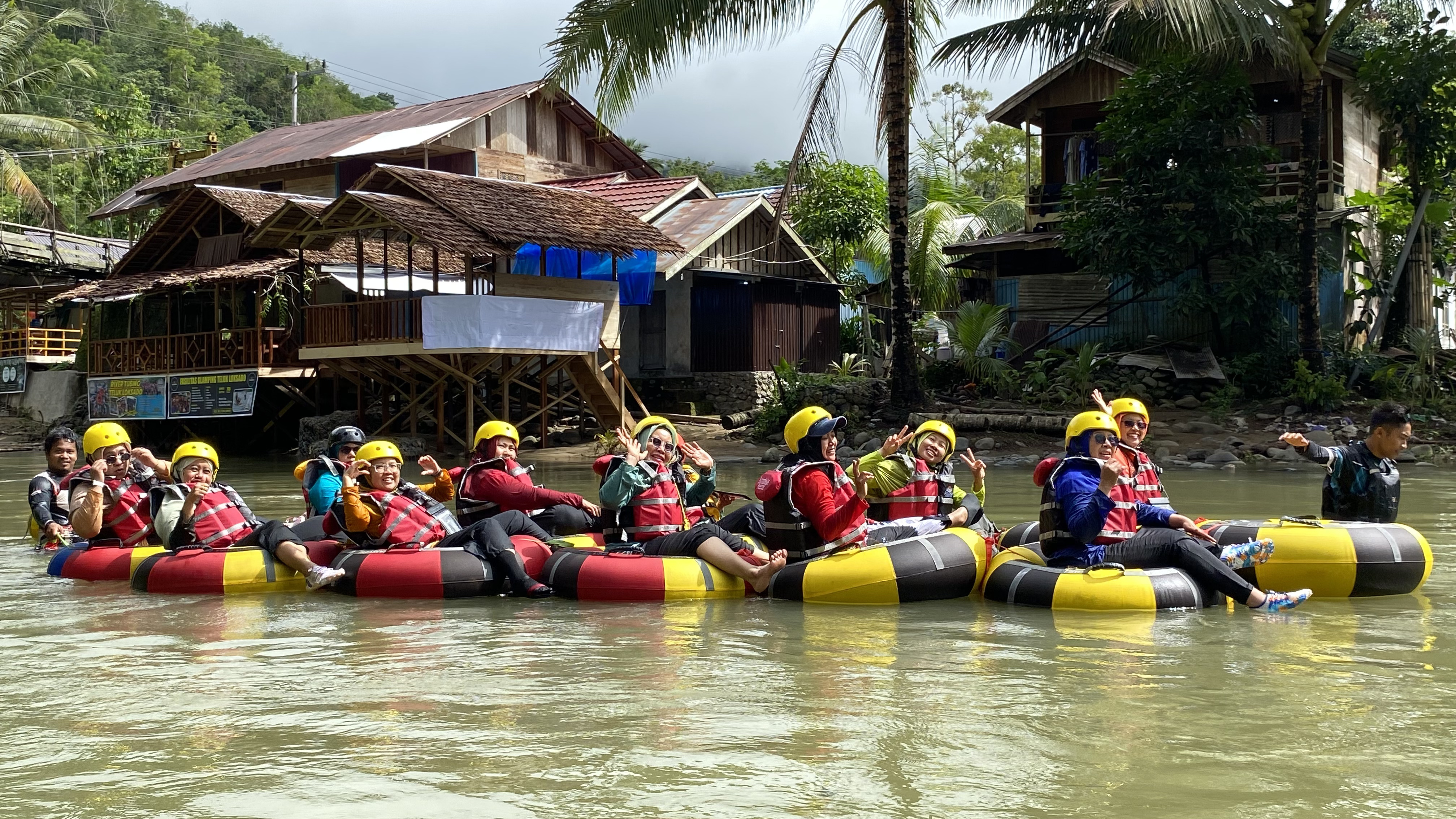 River Tubing 3
